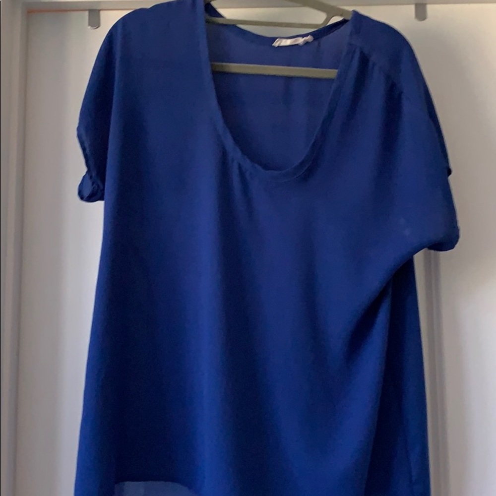 Royal blue flowy, short sleeve shirt